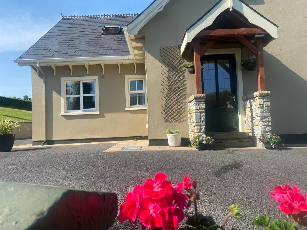 The Lodge Donegal Town Exteriör bild